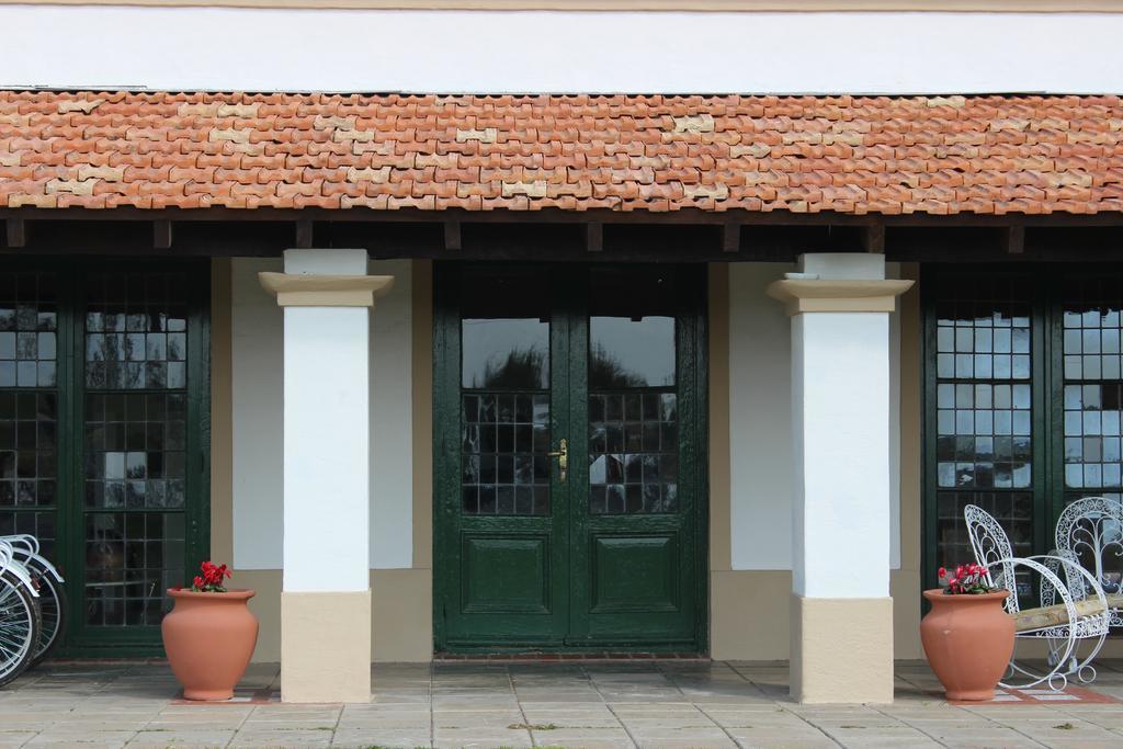 Hotel El Triunfo De Areco San Antonio de Areco Luaran gambar